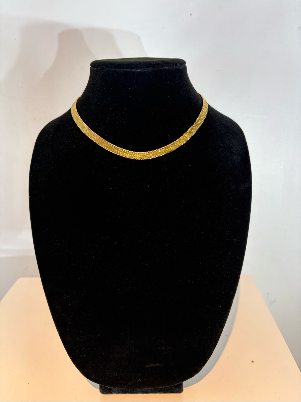Vintage Napier Gold Tone Herringbone Chain Collar Necklace 15.5”